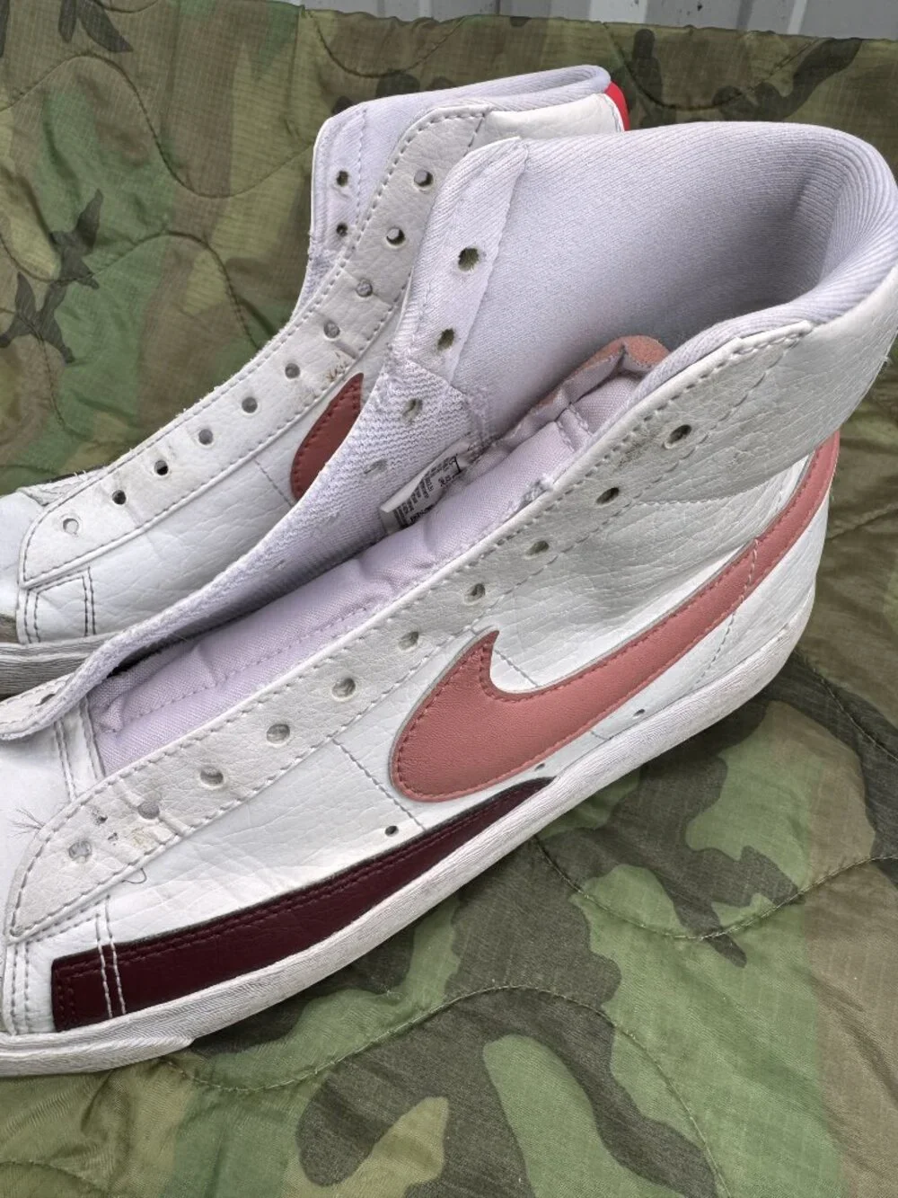 Nike Blazer Mid 77 Next Nature White/Red Stardust - Wmn 9